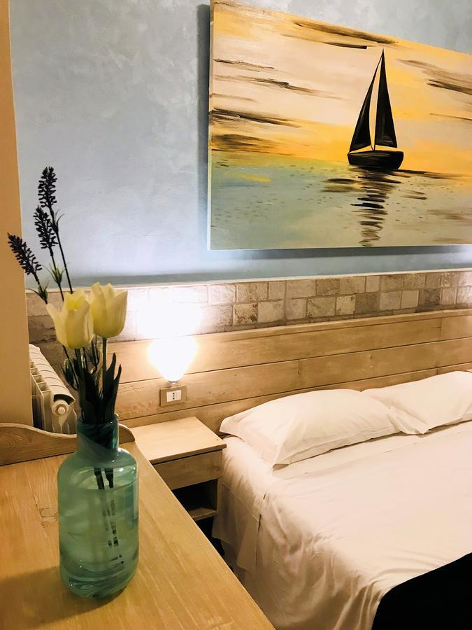 Fiumicino Airport B&B Deluxe Luaran gambar